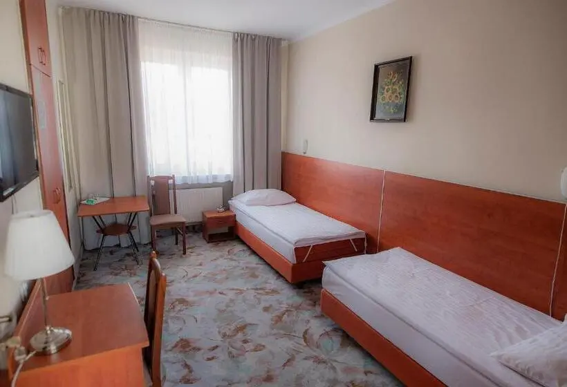 Standard-huone, Włókniarz
