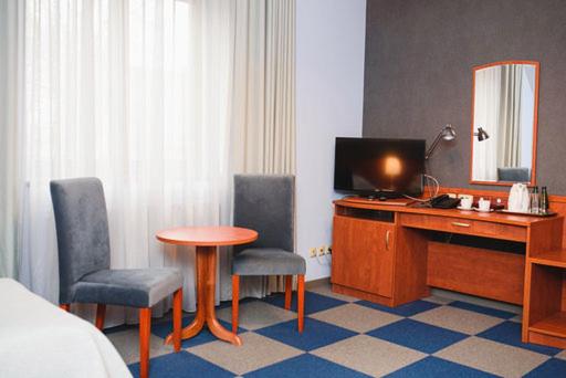 غرفة قياسية, Zajazd Pod Szyszkami