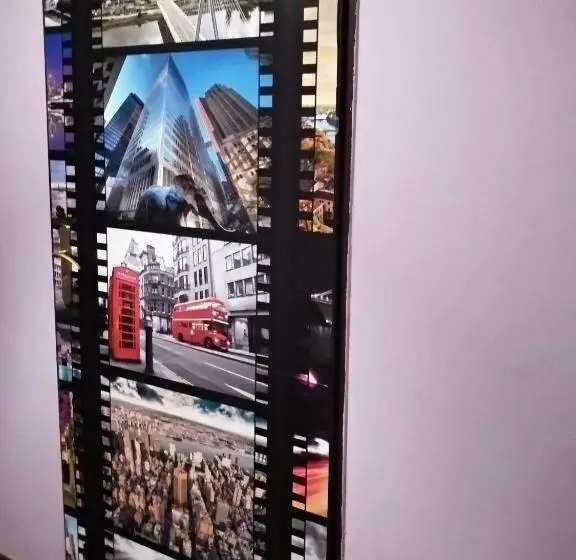 Standard Neljän Hengen Huone Jaettu Kylpyhuone, Jopi Hostel Katowice Centrum