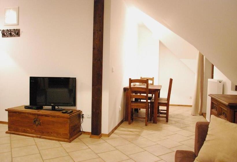 דירת חדר, Werchowyna