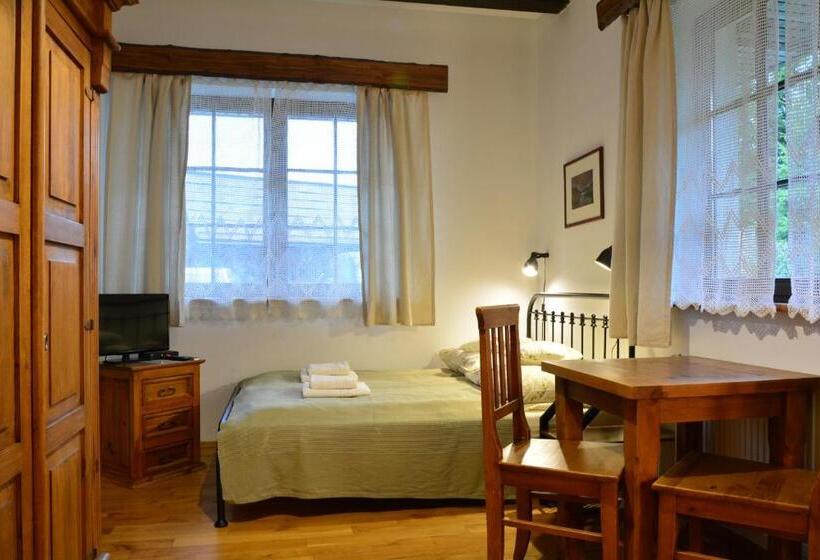 חדר בסיסי, Werchowyna