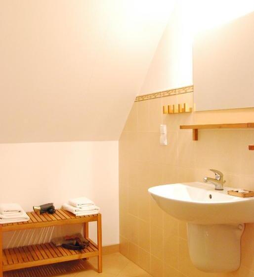 חדר משפחתי, Werchowyna