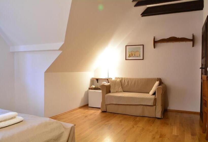 חדר סטנדרט, Werchowyna