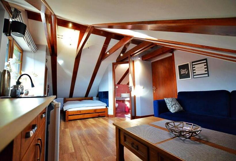 스탠다드 트리플 룸, Willa Lena