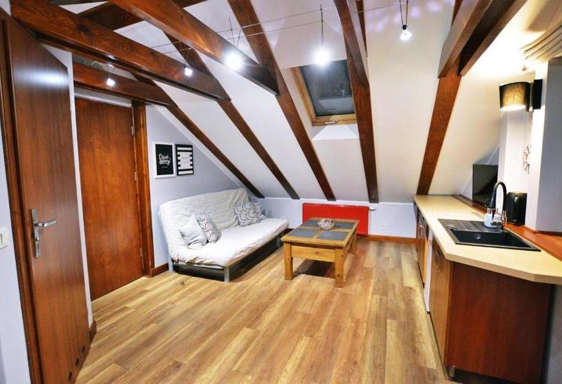 스탠다드 트리플 룸, Willa Lena