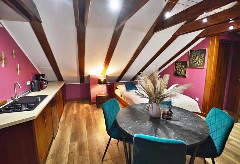 패밀리 룸 산 전망, Willa Lena