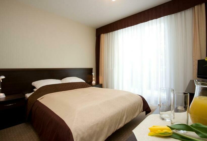 Номер Стандарт, Pensjonat Plażowy Boss Z Restauracją 50 Metrów Od Morza