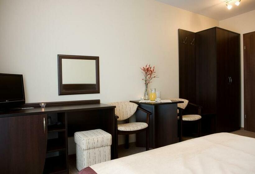 Номер Стандарт, Pensjonat Plażowy Boss Z Restauracją 50 Metrów Od Morza