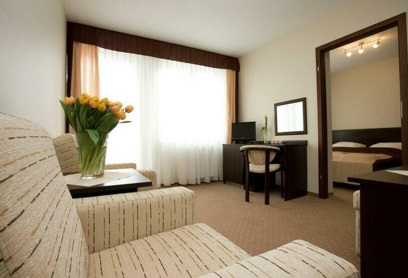 Семейный Номер, Pensjonat Plażowy Boss Z Restauracją 50 Metrów Od Morza