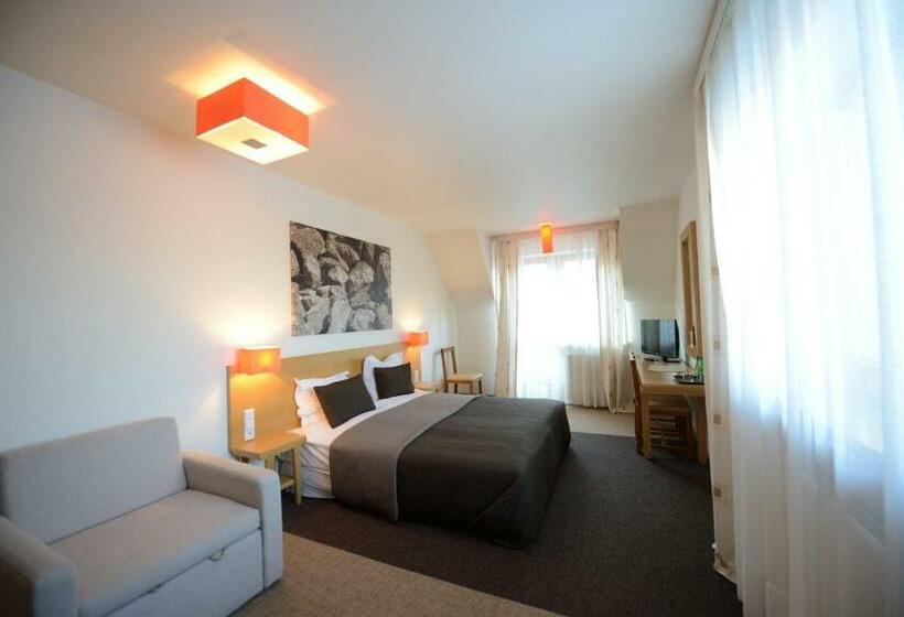 标准间, Pensjonat Orla Perc