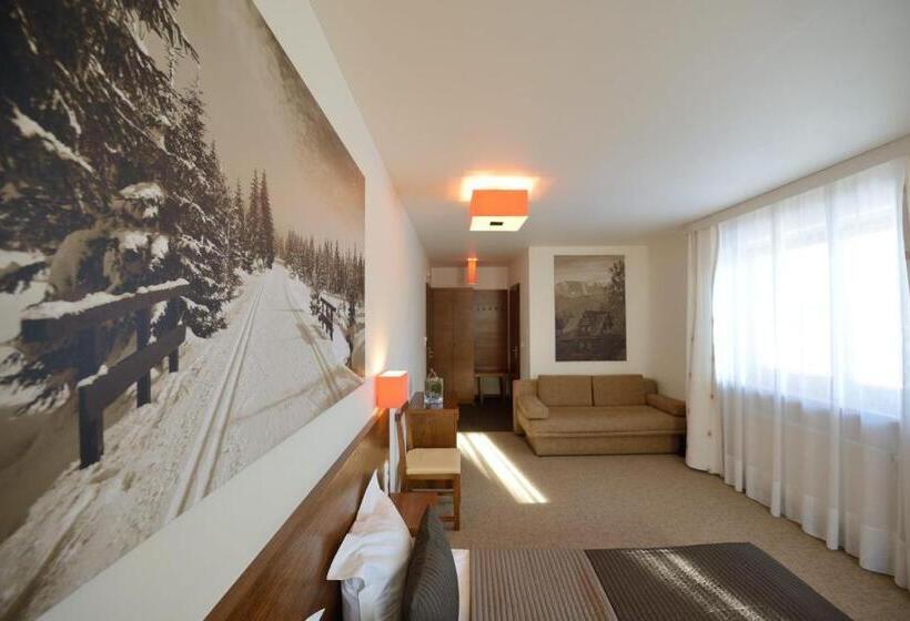 标准三人间, Pensjonat Orla Perc