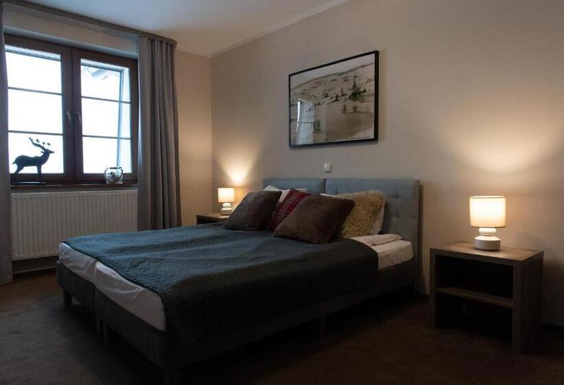 스탠다드 발코니 스튜디오, Alpejski Zieleniec