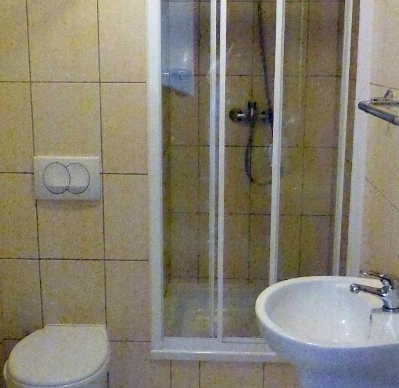 اتاق استاندارد با بالکن, Dom Wczasowo Rekreacyjny Zgoda