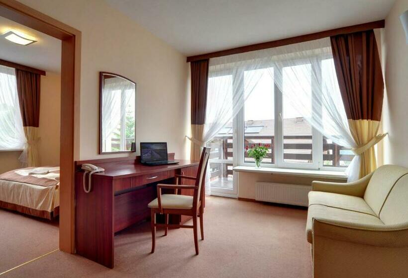 اتاق استاندارد با بالکن, Dom Wczasowo Rekreacyjny Zgoda