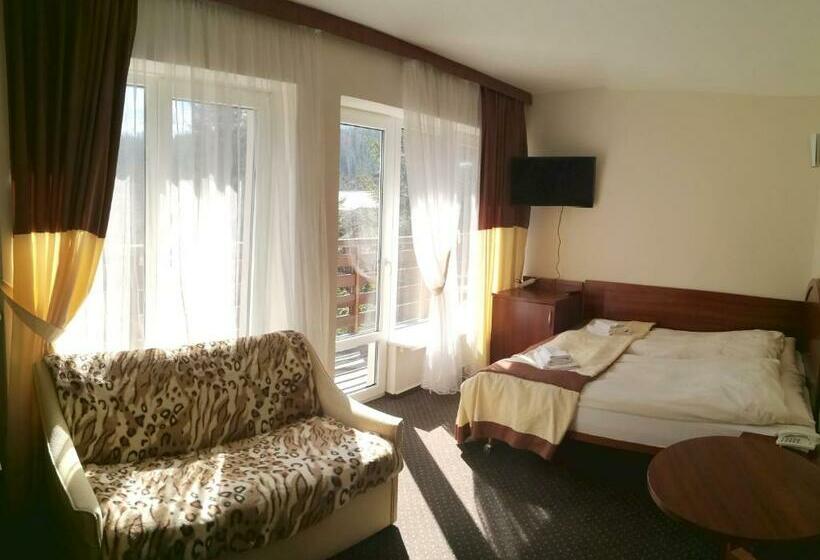 اتاق استاندارد با بالکن, Dom Wczasowo Rekreacyjny Zgoda