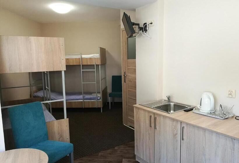 اتاق استاندارد چهار تخته, Dom Wczasowo Rekreacyjny Zgoda