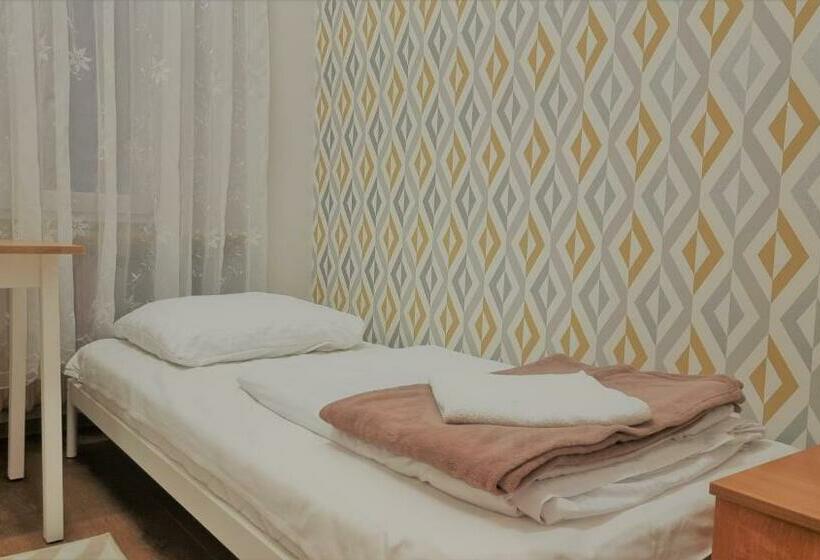 스탠다드 룸, Schronisko Młodzieżowe Ptsm Matecznik