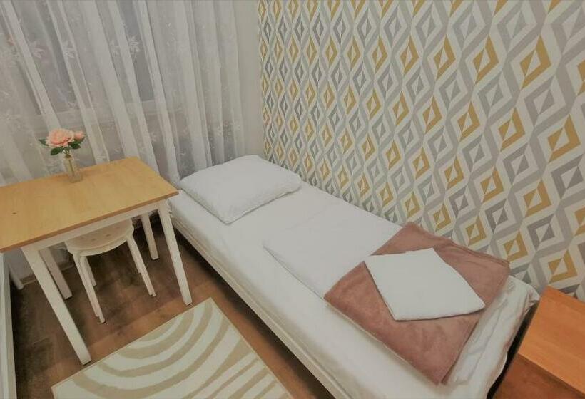 スタンダードルーム, Schronisko Młodzieżowe Ptsm Matecznik