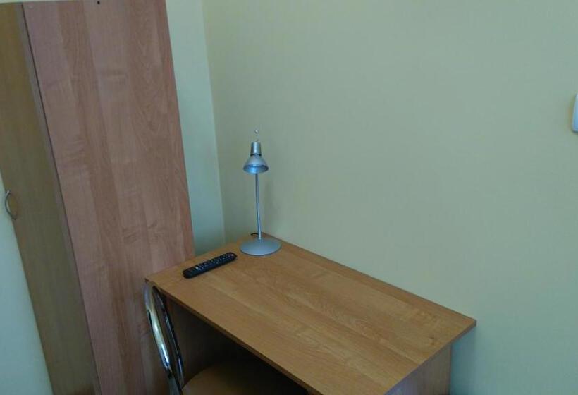 스탠다드 싱글 룸, Schronisko Młodzieżowe Ptsm Matecznik