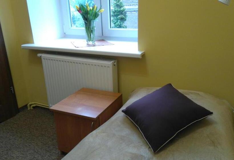 스탠다드 싱글 룸, Schronisko Młodzieżowe Ptsm Matecznik