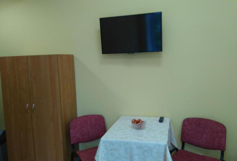 스탠다드 트리플 룸, Schronisko Młodzieżowe Ptsm Matecznik