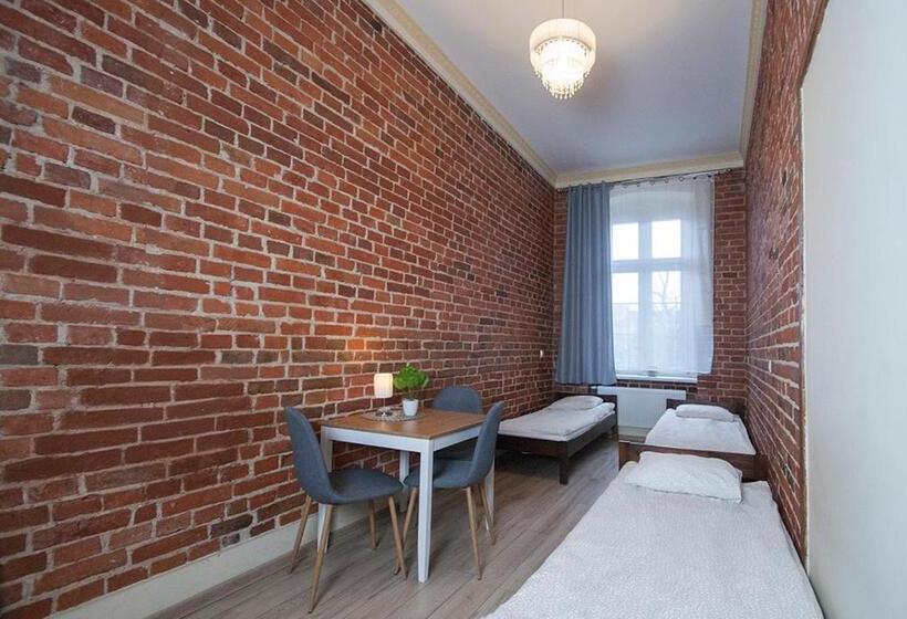 标准三人间, Vanilla Hostel Wrocław