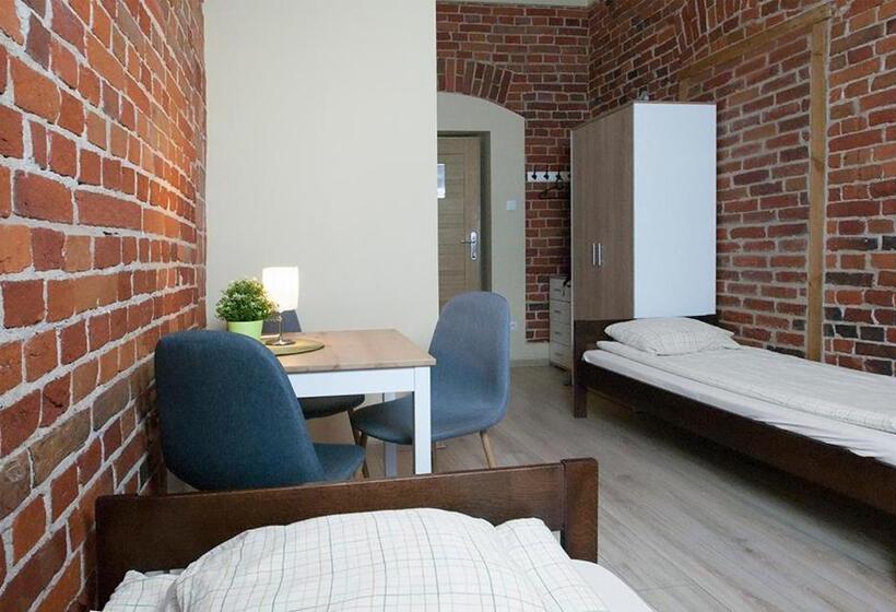 标准三人间, Vanilla Hostel Wrocław