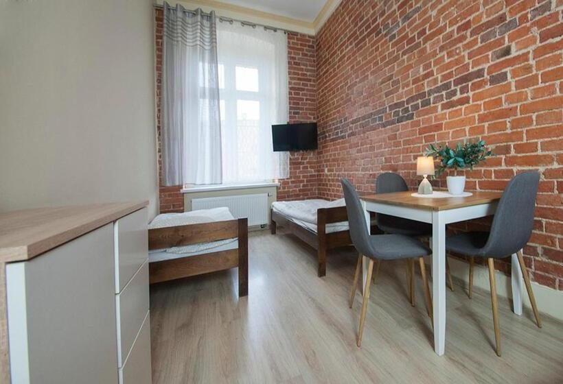 标准三人间, Vanilla Hostel Wrocław