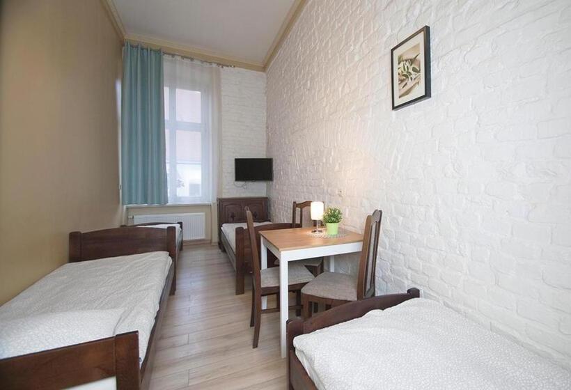 四人标准间, Vanilla Hostel Wrocław