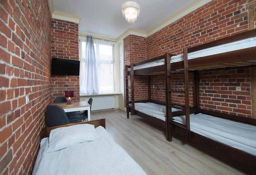 Семейный Номер, Vanilla Hostel Wrocław