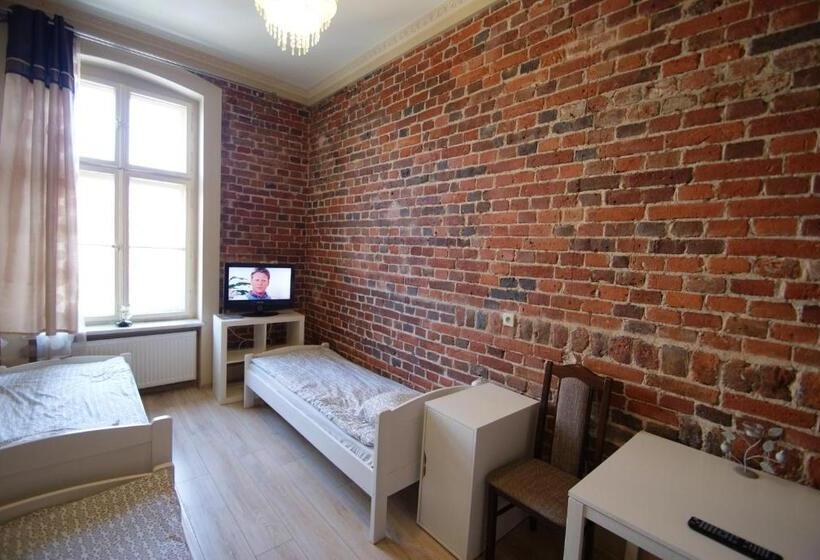 标准工作室, Vanilla Hostel Wrocław