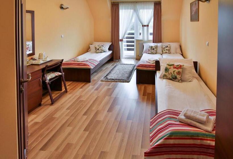 Четырехместный Номер Стандарт, Villa Kasper