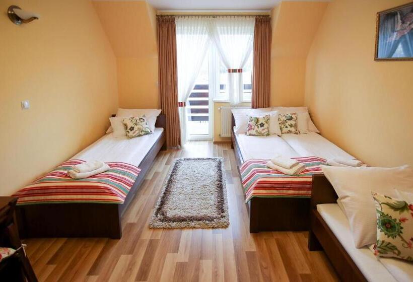 Четырехместный Номер Стандарт, Villa Kasper