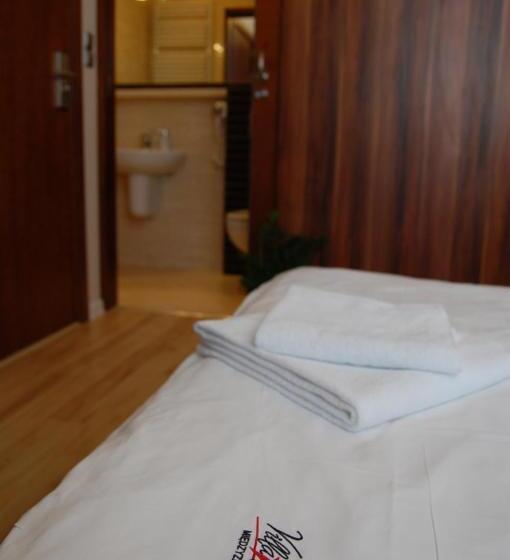 غرفة أساسية, Villa Star