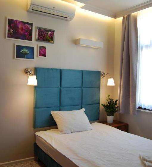 غرفة أساسية, Villa Star