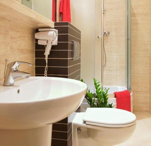 شقة غرفة واحدة, Villa Star