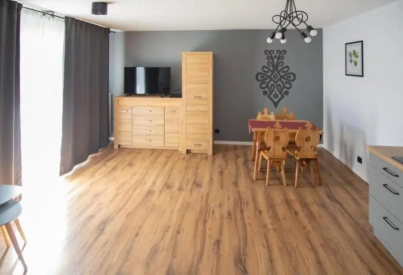 آپارتمان 1 خوابه با تراس, 5 Wierchów Apartamenty