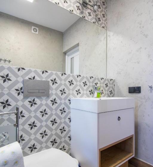 スタンダードスタジオ, 5 Wierchów Apartamenty