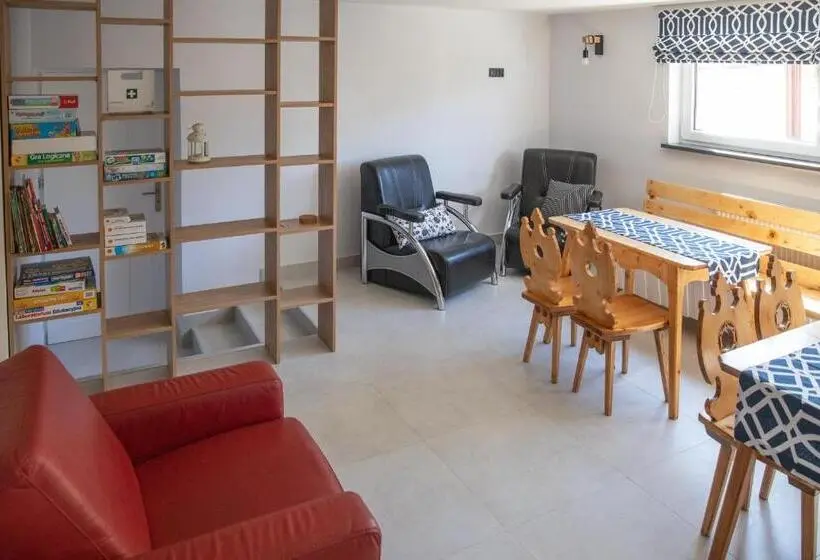 سوییت خانوادگی, 5 Wierchów Apartamenty