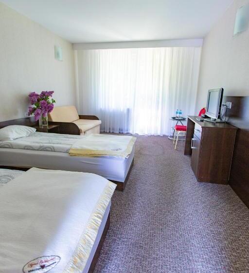 غرفة قياسية, Zajazd Gołębiowski