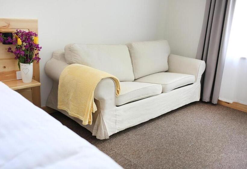 غرفة قياسية ثلاثية مزودة بشرفة, Zajazd Gołębiowski