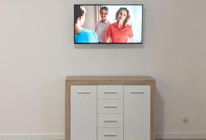 غرفة قياسية ثلاثية, H2u Lux Hostel Dla Ciebie