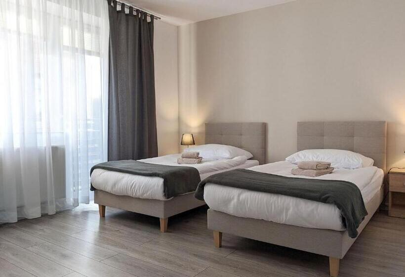 غرفة قياسية ثلاثية, H2u Lux Hostel Dla Ciebie