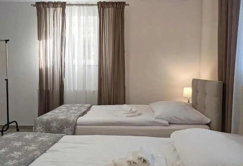 ベーシックルーム, H2u Lux Hostel Dla Ciebie