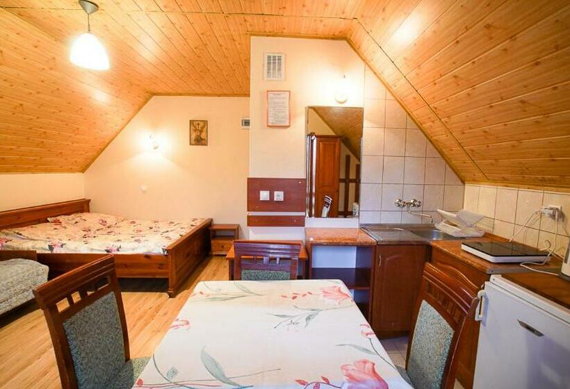 اتاق استاندارد چهار تخته, Agroturystyka źródełko