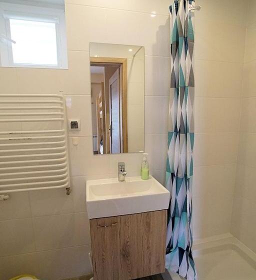 غرفة عائلية, Agroturystyka źródełko