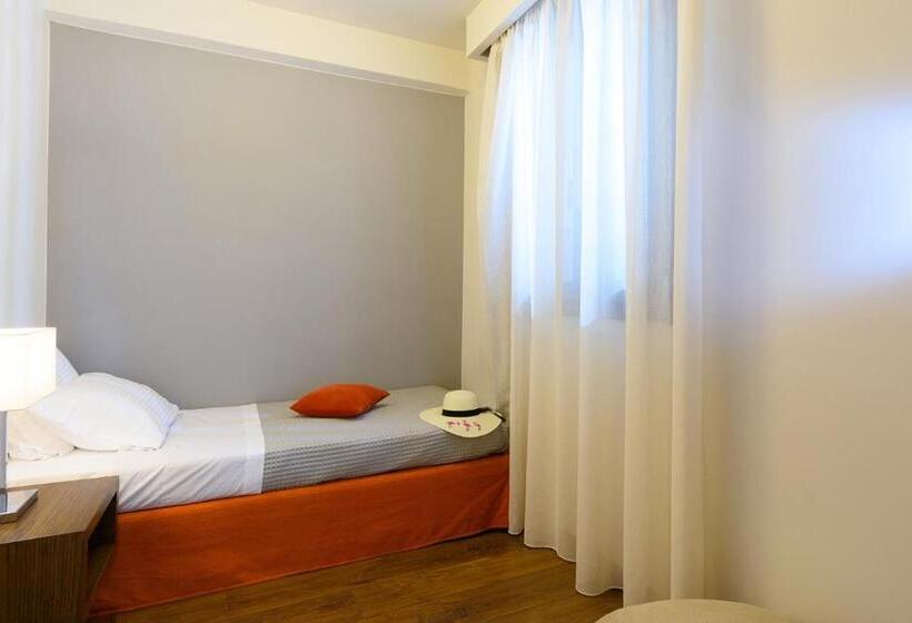 带2个卧室的公寓, Elounda Colour Apartments