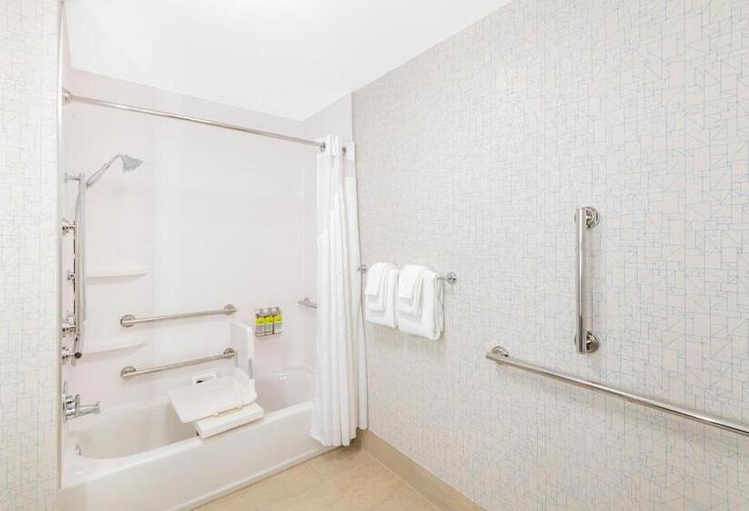 غرفة قياسية سرير كينج لذوى الإحتياجات الخاصة, Holiday Inn Express & Suites   Phoenix   Airport North, An Ihg