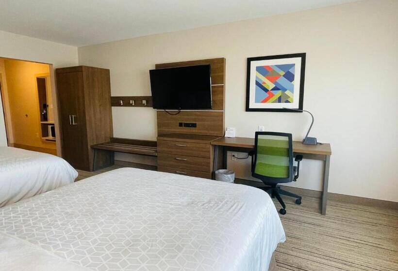 جناح لذوى الاحتياجات الخاصة, Holiday Inn Express & Suites   Phoenix   Airport North, An Ihg
