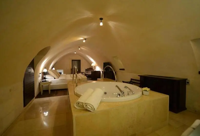 Sviitti, Shmayaa